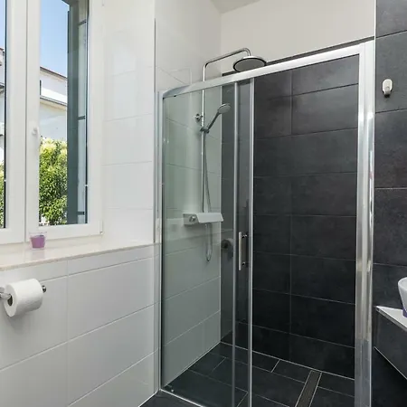 Seabed Guest house 4*